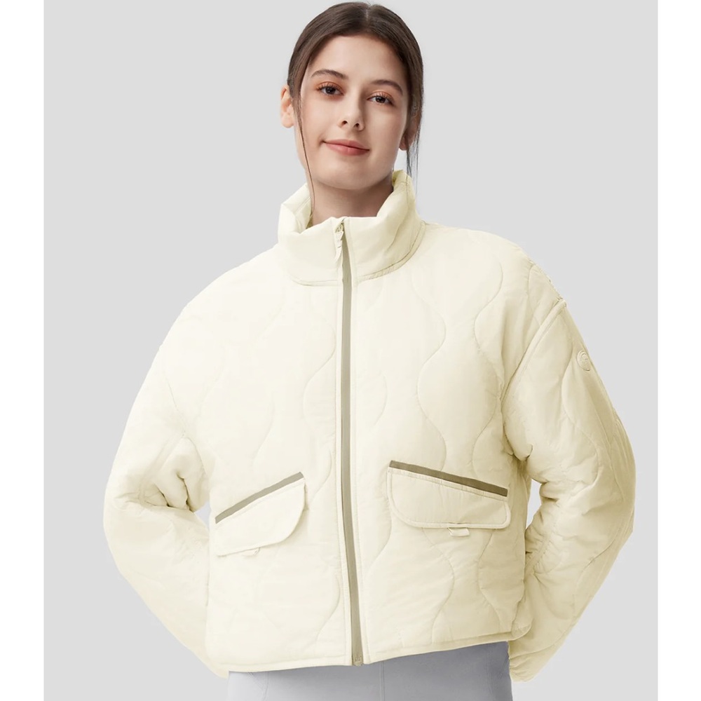 Beneunder Women's Lightweight Quilted Jacket with Stand Collar size M